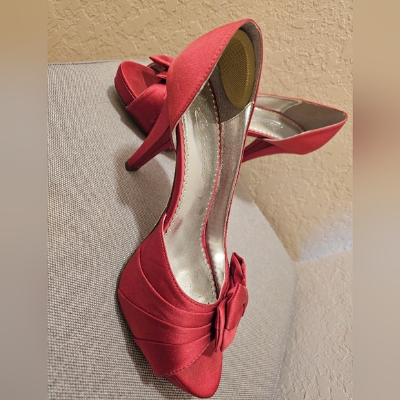 Dress high heels - Picture 5 of 12